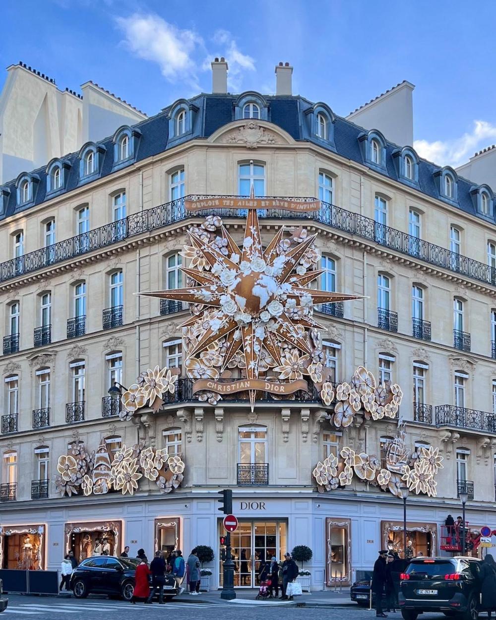 Chanel Avenue Montaigne & Elysees 4 Guests